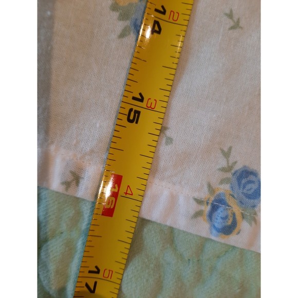 VTG Napkins, Tiny Blue Roses, 4 Vintage Table Napkins, Linens - Picture 6 of 7